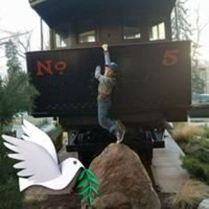 Meet your Posher, Christopher